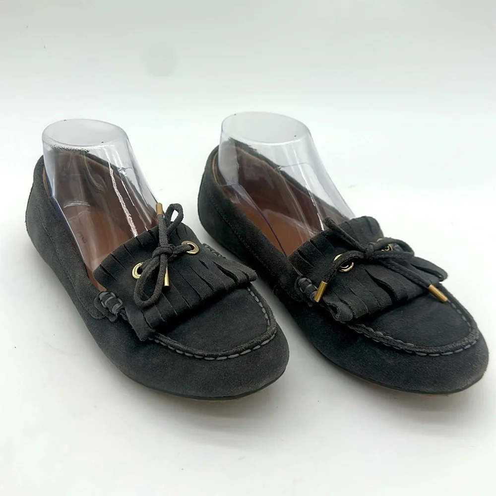 Lands End Women's Moccasin Gray Suede Fringe Slip On Loafers Size 7.0 B